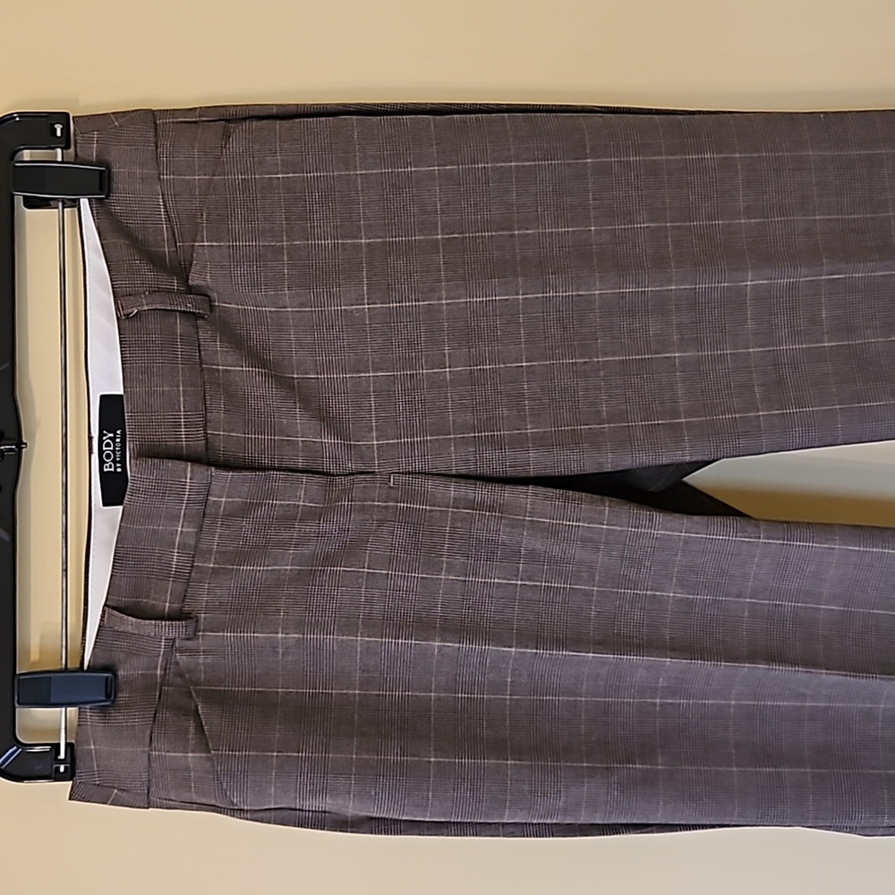 Body by Victoria  herringbone pants